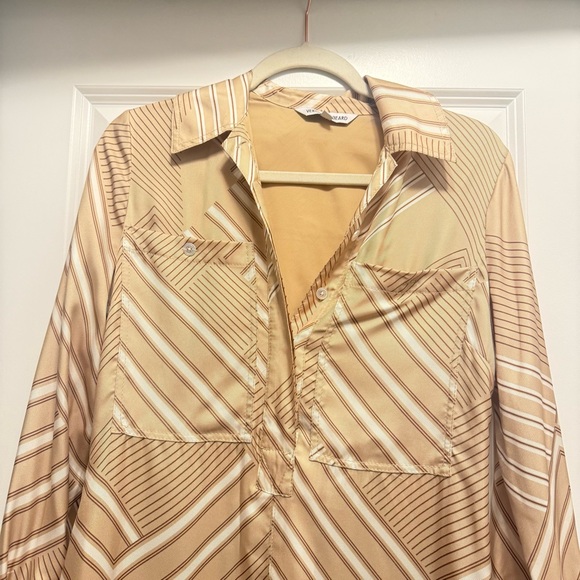 Veronica Beard

Pryce Striped Silk-Blend Shirtdress - Picture 4 of 7